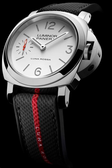 panerai luna rossa prada|panerai luminor luna rossa 44mm.